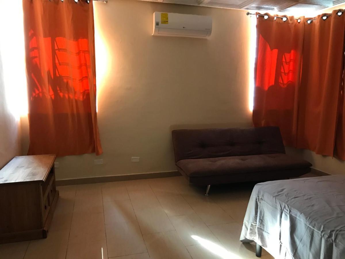 Culturahumana Guesthouse 巴拿马城 外观 照片