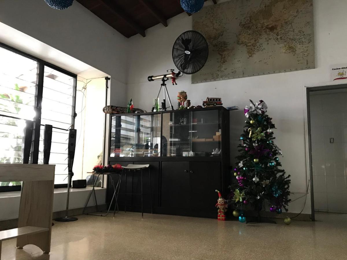 Culturahumana Guesthouse 巴拿马城 外观 照片